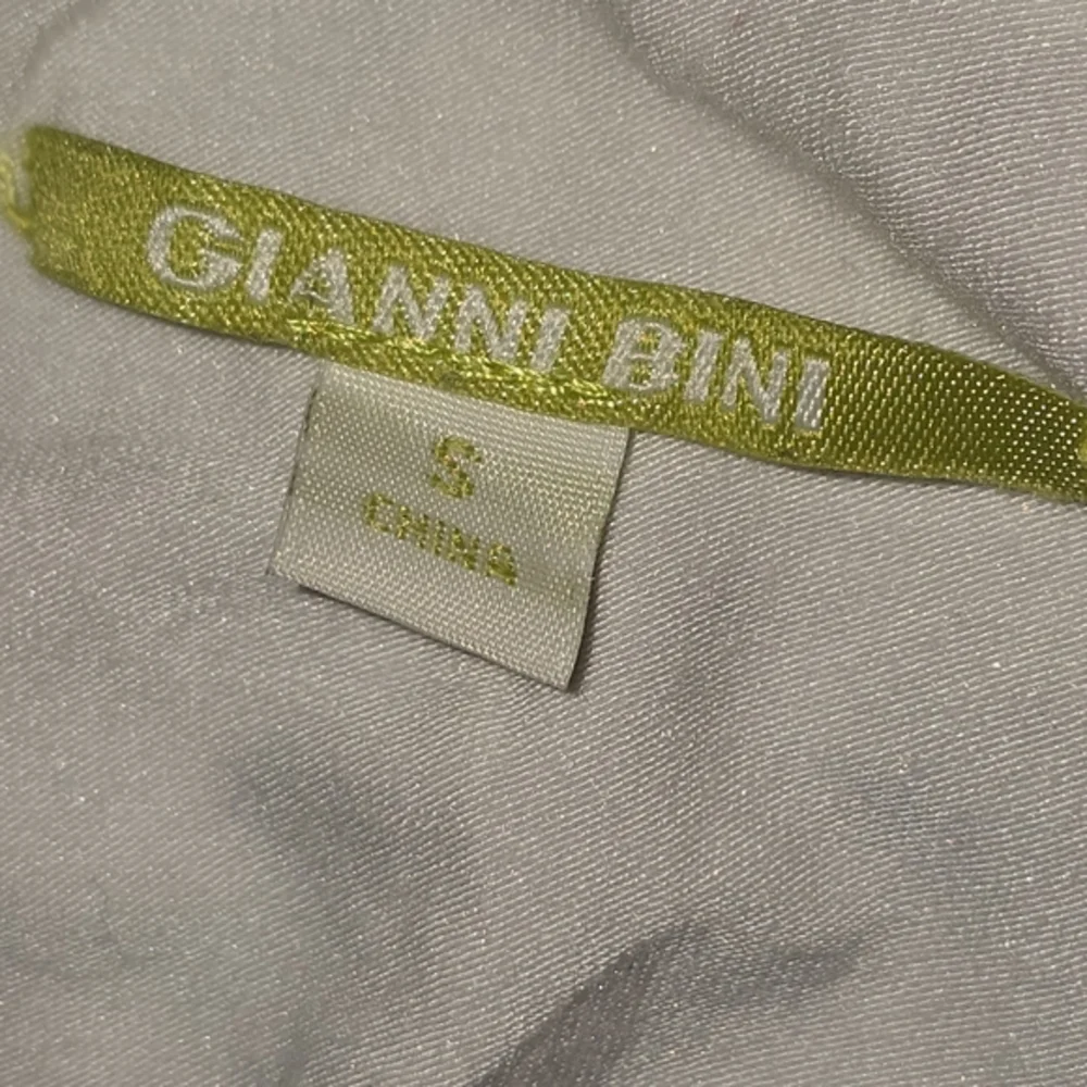 Gianni Bini Floral Print‎ Mini Dress V Neck 3/4 Bell Sleeve White Pink - Picture 7 of 8